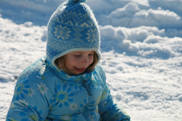 Gracesitsinsnowlooking